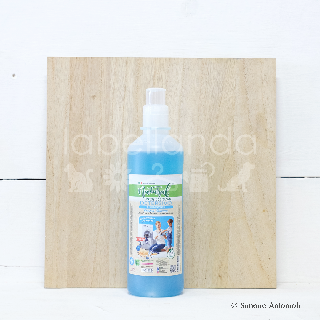 Detergente igienizzante Brezza Marina