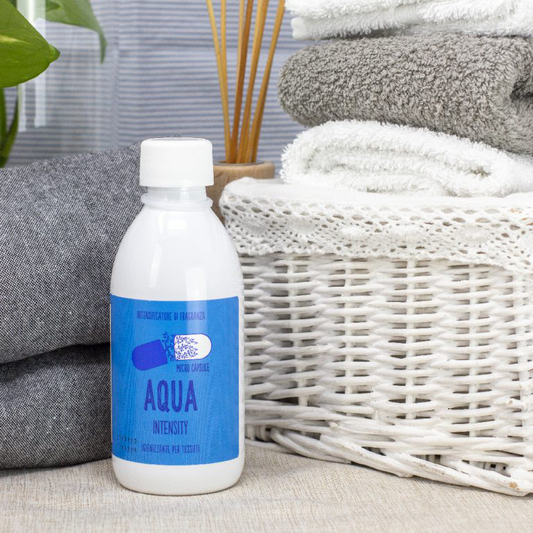 Intensificatore di fragranza igienizzante per bucato AQUA