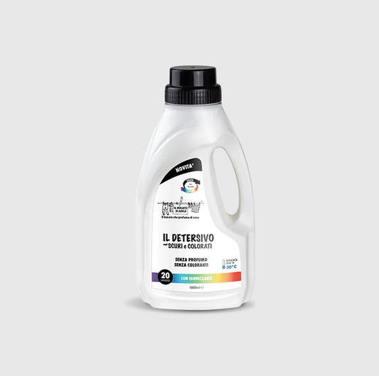 Detersivo per capi scuri e colorati